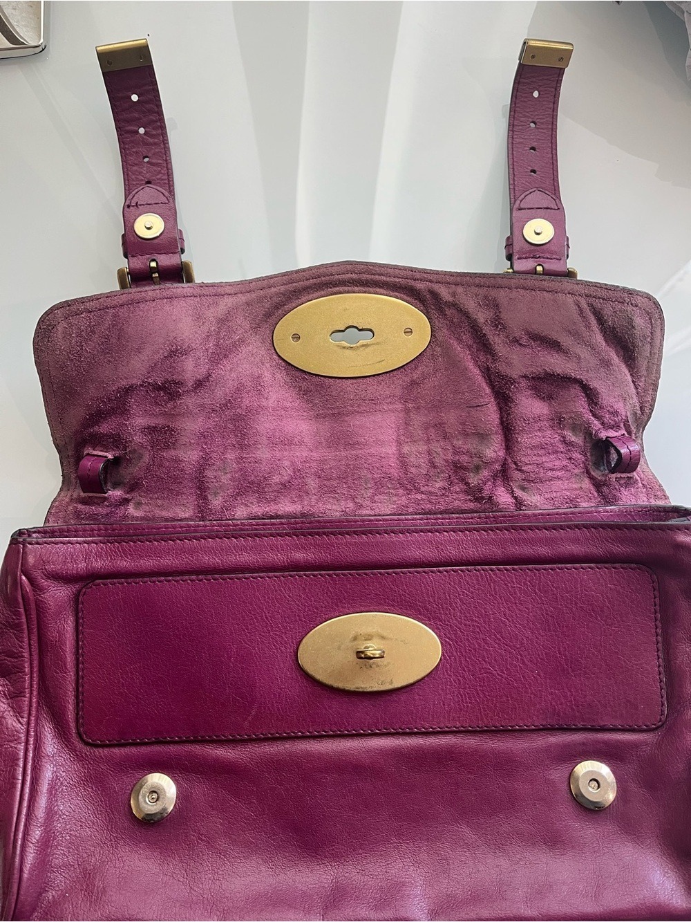 MULBERRY RARE VINTAGE TRIM ALEXA IN BERRY LEATHER - Picture 8 of 16